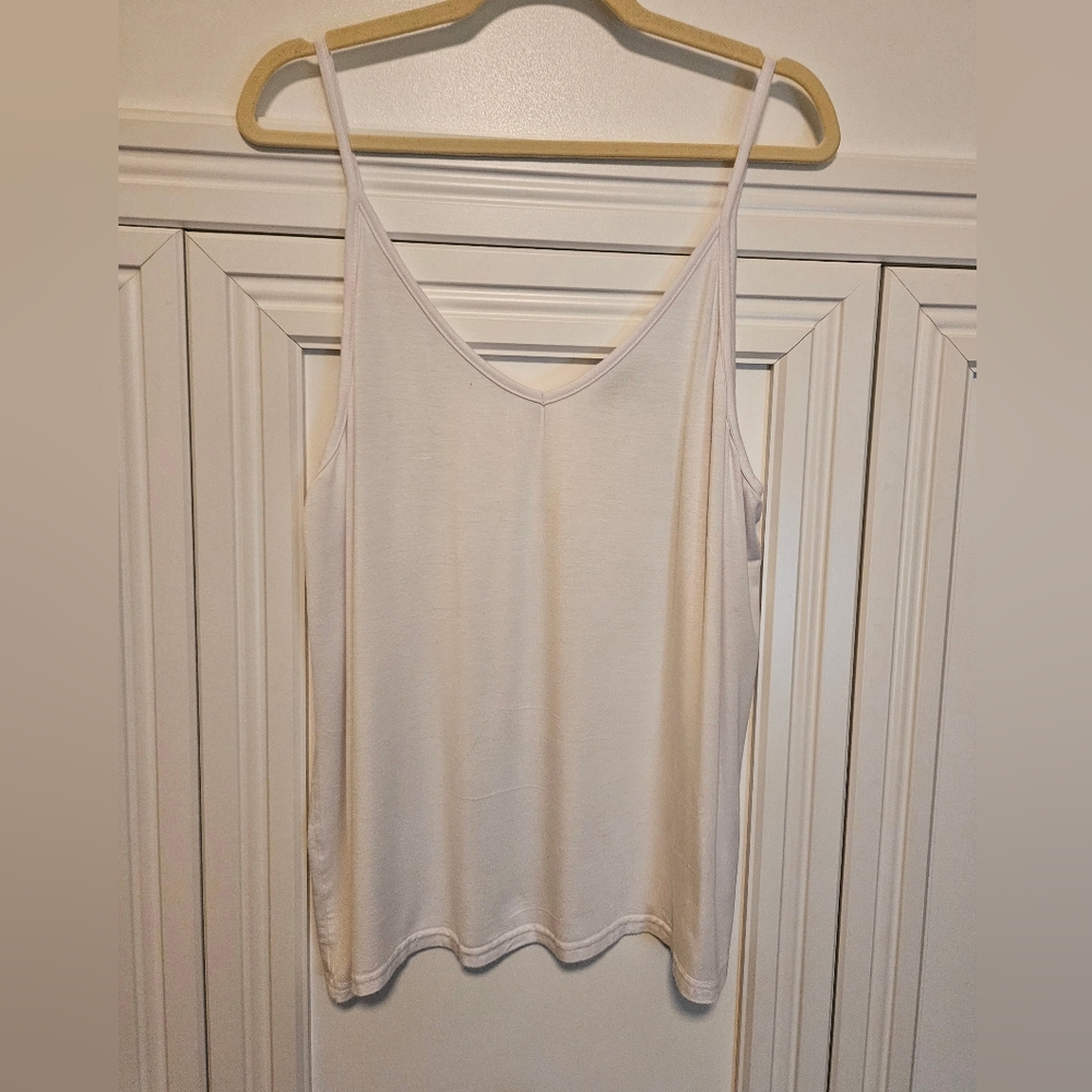 Zeagoo Cream Sleeveless Camisole Top